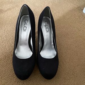 Black high heel shoes